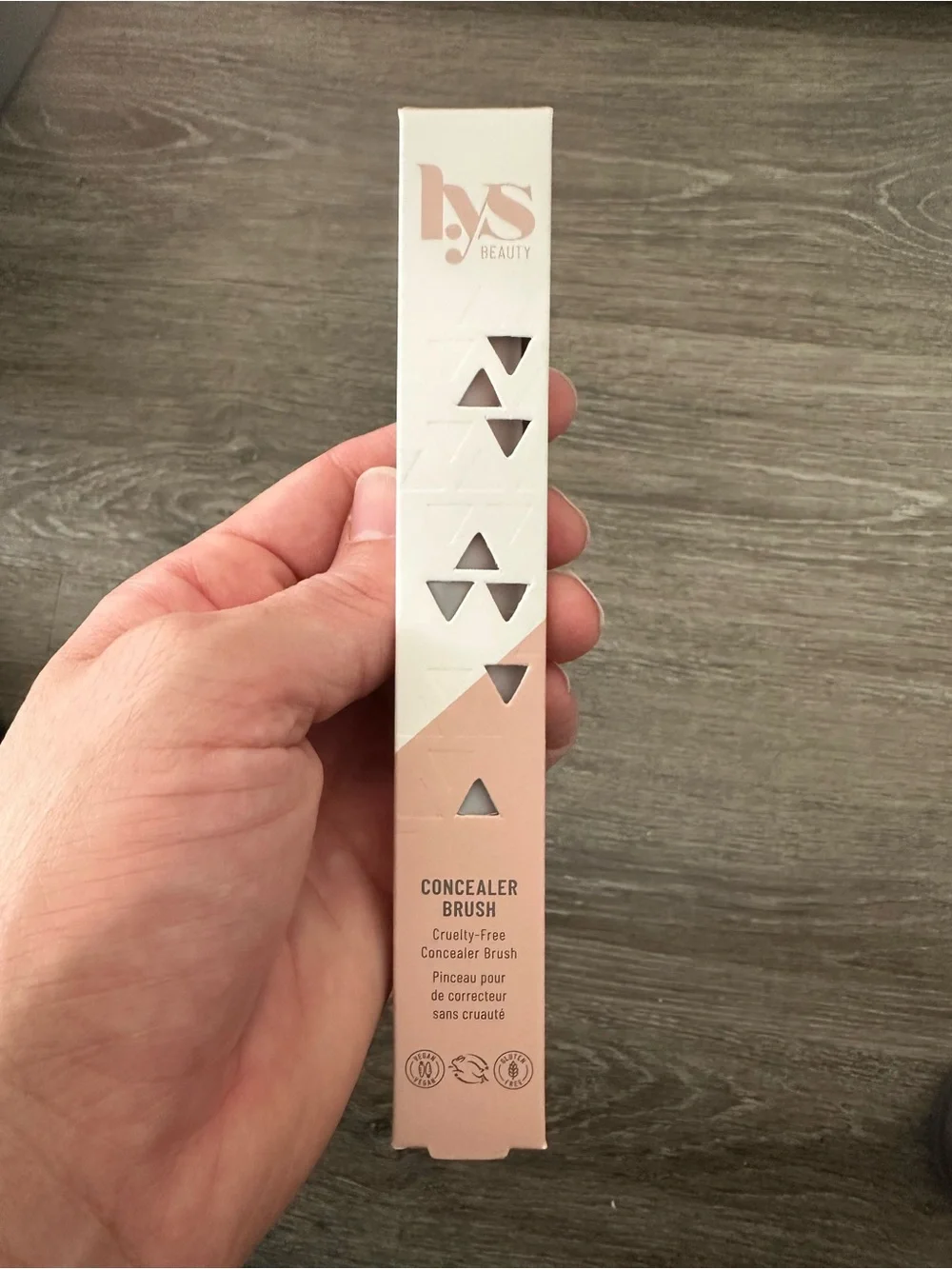 LYS Concealer Brush